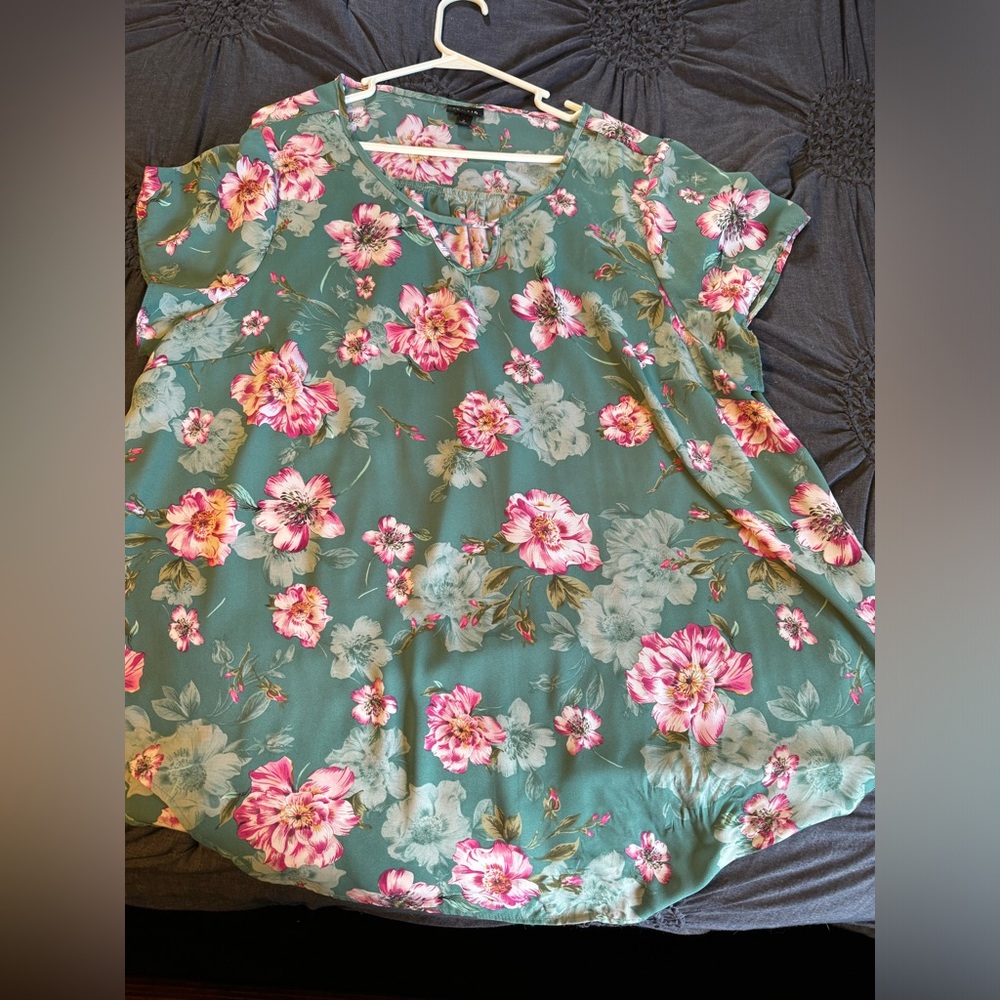 Torrid shirt